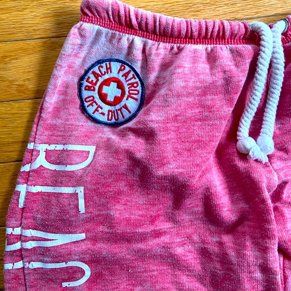 Only worn once, not quite my style but so cute!